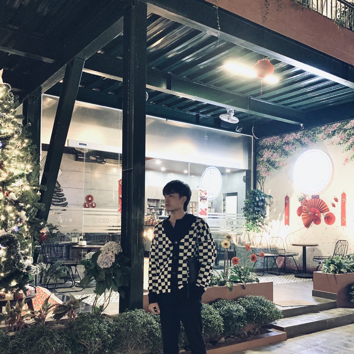 phamdjuy's tweet photo. Phải yêu em nhiều bao nhiêu? https://t.co/2FGPRM20UV