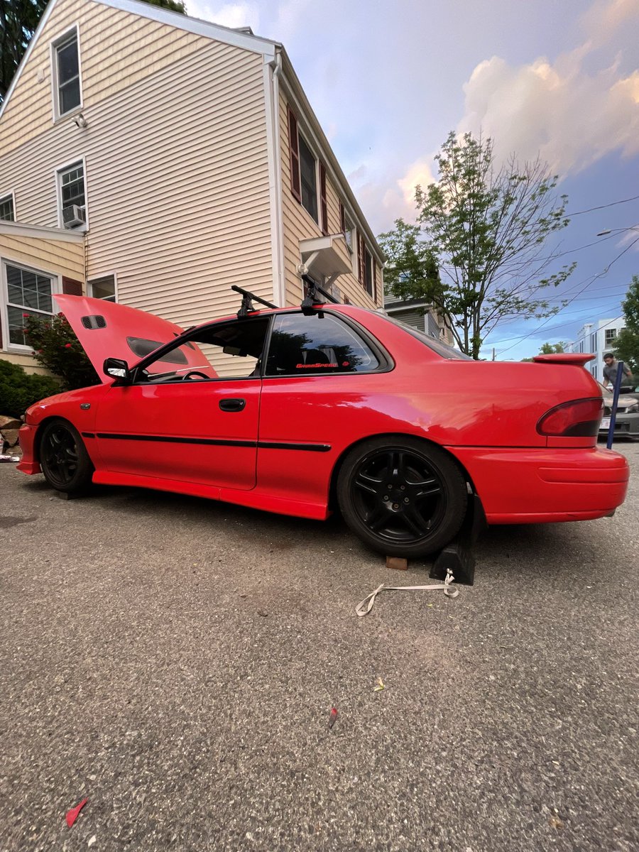 anthony_marinez's tweet photo. @flakeenthusiast 95 Impreza 1.8 https://t.co/pB4WnwhS3l