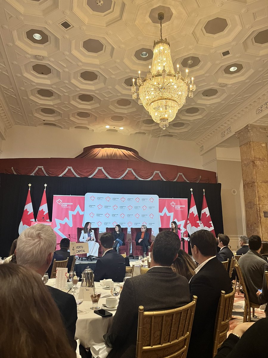 cmatute's tweet photo. First timer @CdnClubTO event - thoroughly enjoyed the discussion &amp; insights from #RhiannonDavies #LisaMelchior &amp; @eva_toronto (yes an ALL WOMEN panel) https://t.co/Zp0aQxzIuS