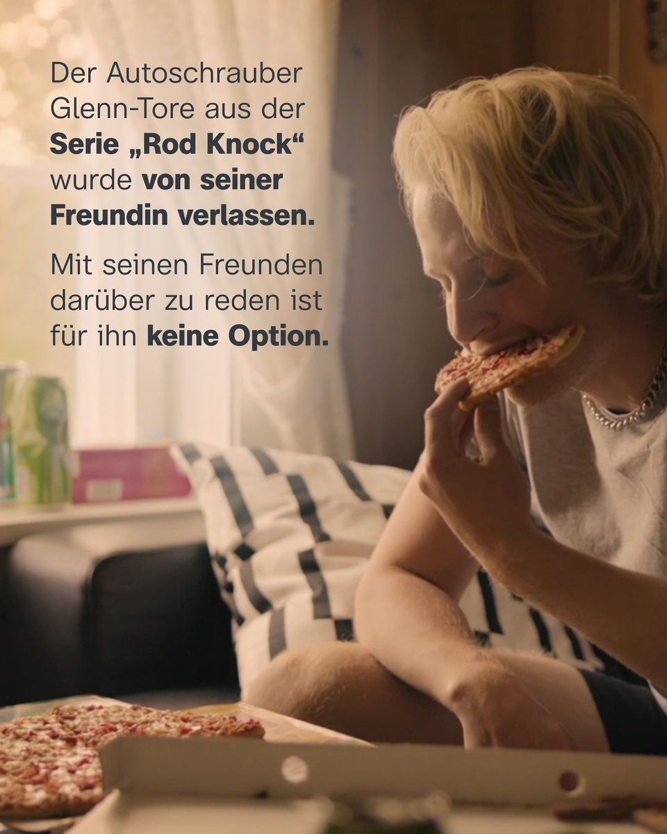 ZDF's tweet photo. Was ihr lieber nicht gegen Liebeskummer machen solltet ...
Hier gehts zur emotionalen ersten Staffel der norwegischen Serie #RodKnock über Freundschaft und Liebe: https://t.co/vgOZijQhOa https://t.co/vkFHtqIHYi