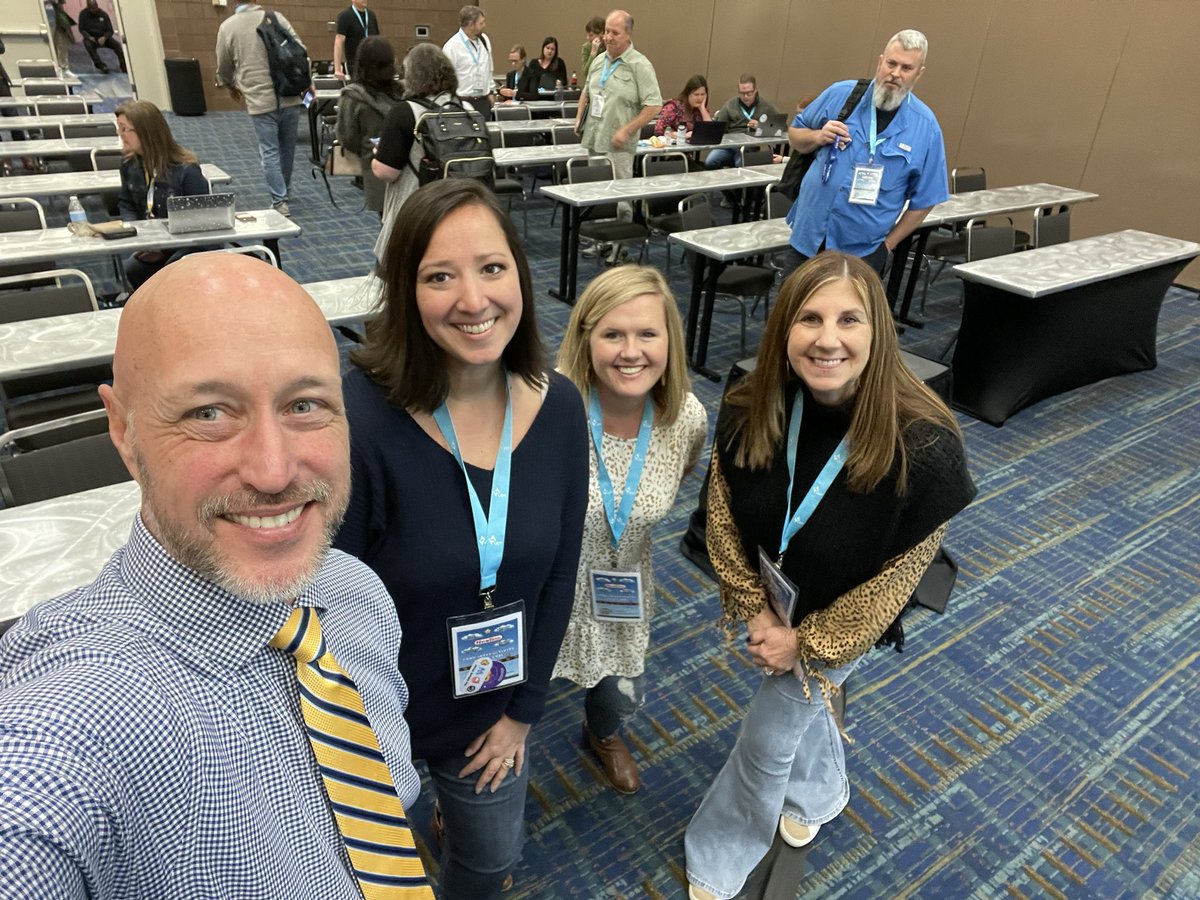 mcamps311's tweet photo. Gah, I’m so excited! Thanks @Joe_Sanfelippo for the workshop and the chance to be in your podcast today @AprilFrederiks1 @TeachEasley #FETC https://t.co/LoJv7ipsbP