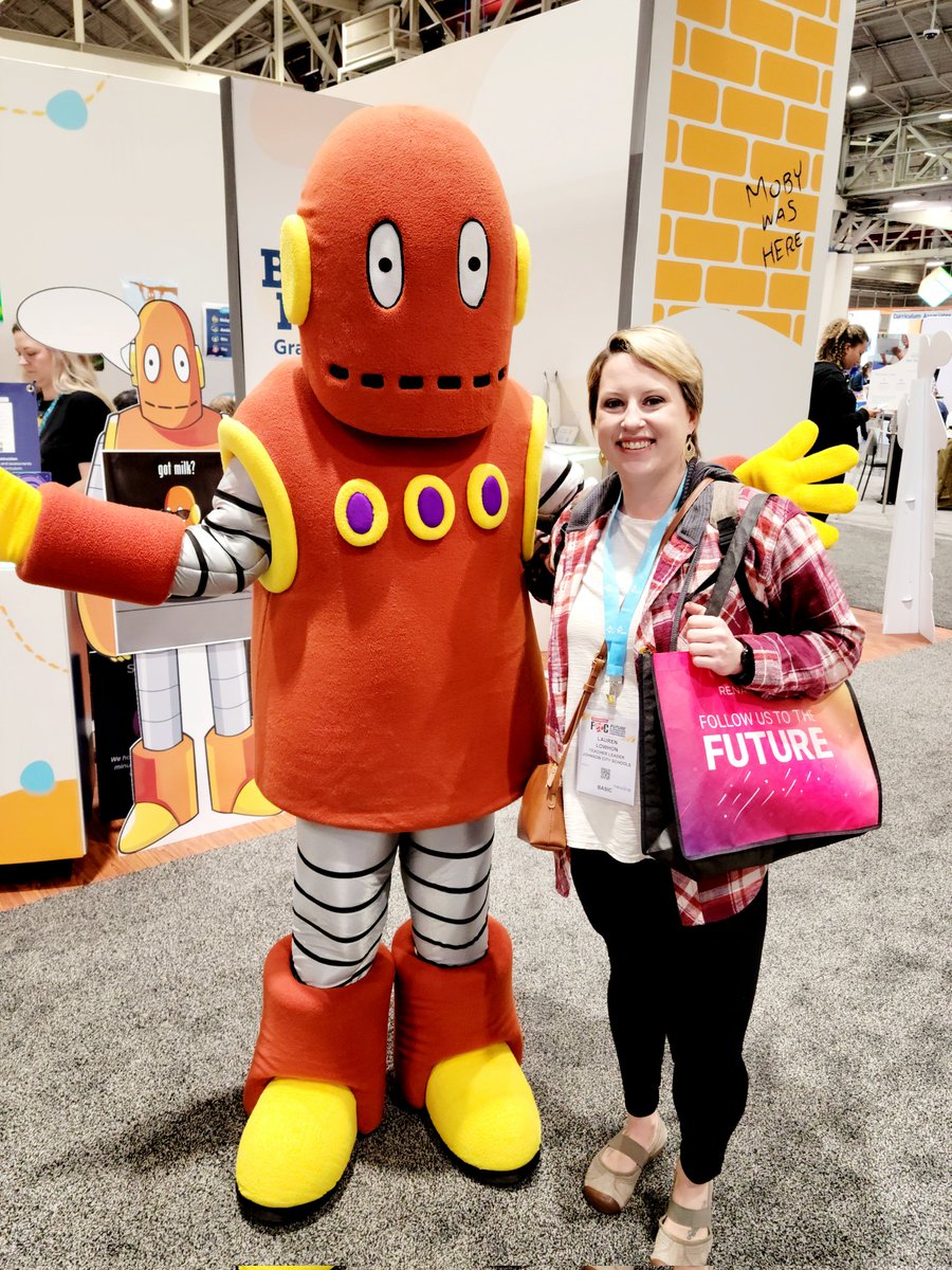 I got to meet Moby from BrainPop! I'm having a great time <a href="/fetc/">FETC</a> <a href="/jcityTNschools/">JohnsonCitySchools</a> #JCSTechLeads