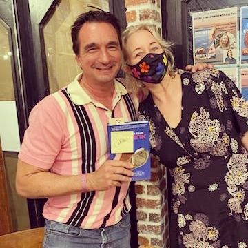writestuffnick's tweet photo. The wonderful Laura Lippman not only blurbed my memoir, she came to my reading! @ecWIP @LauraMLippman https://t.co/8pgHewqlr1