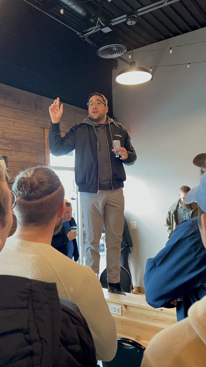 Trent Mano🧤🍋🧤 tweet media