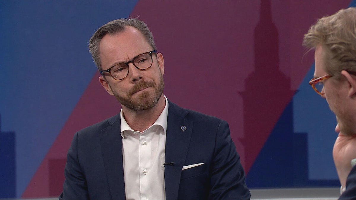 TV 2 Politik tweet media