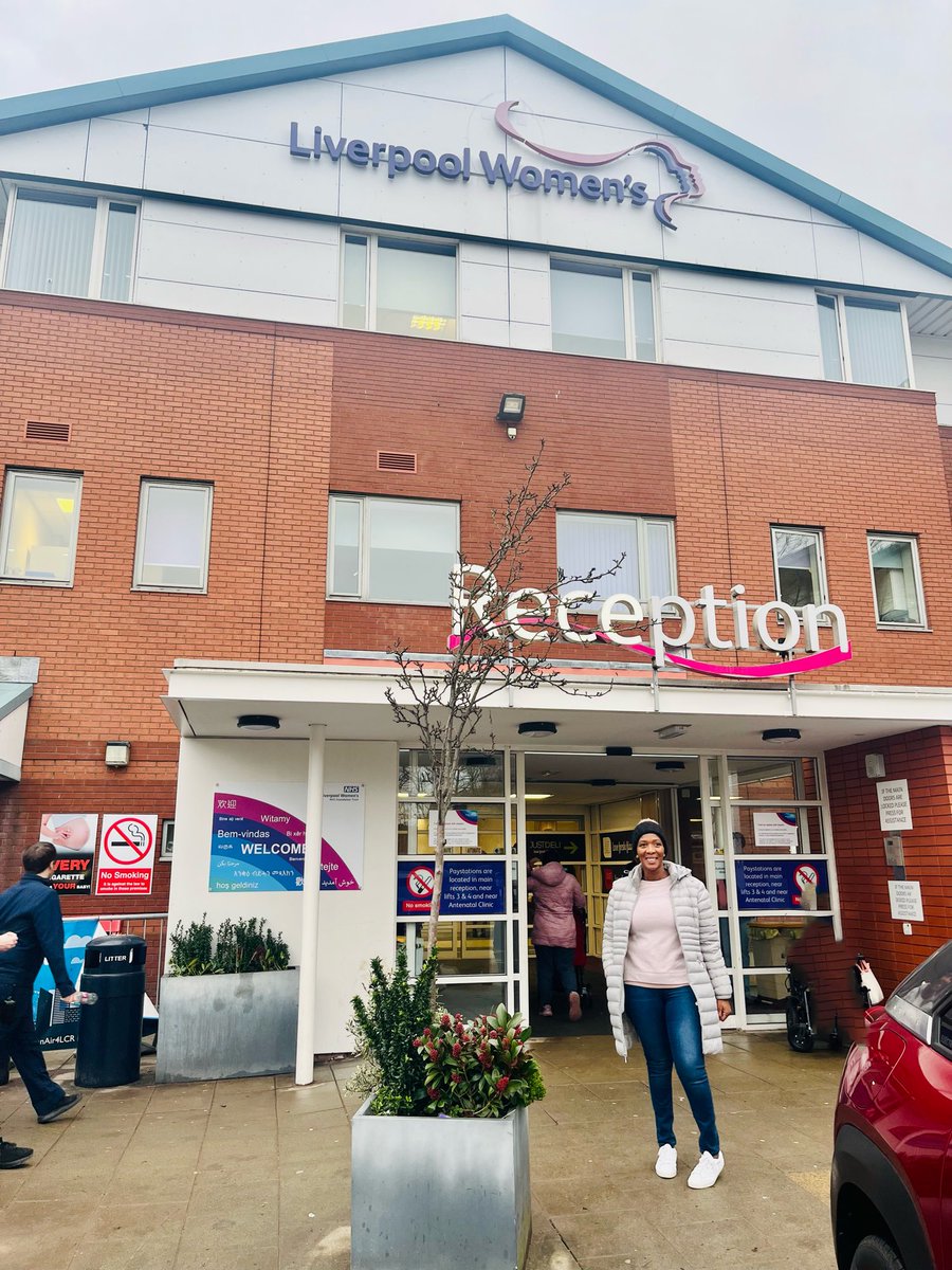 Welcome to the #LWHfamily @cathyditsele! Catherine is our 2nd international recruit, and yesterday she visited the trust for the first time - thanks to everyone who gave her such a warm welcome! 💙
#proudtobeaLWHmidwife 
@ABeesleyMidwife @Judimidwife @JanBentleyRM @AlisonLMurray