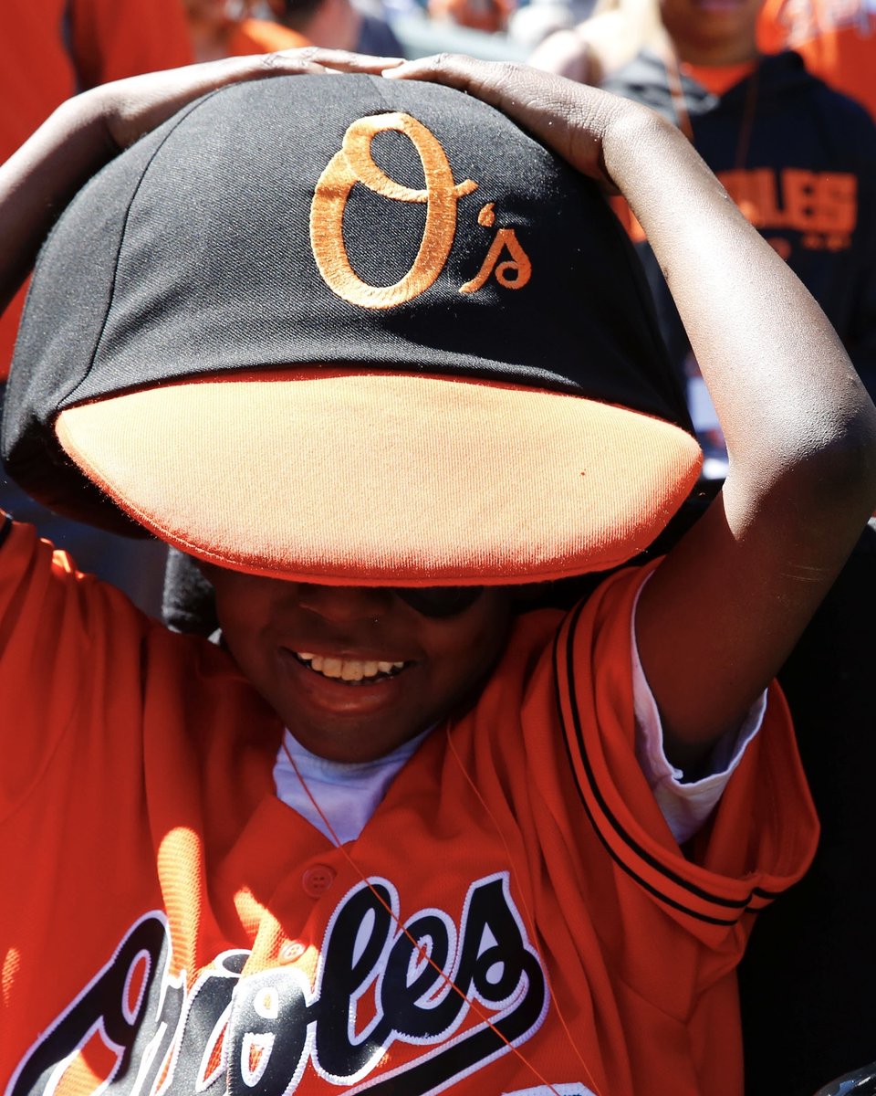Our forever 10th man. 

Happy birthday, Mo. We love and miss you. 🧡🖤