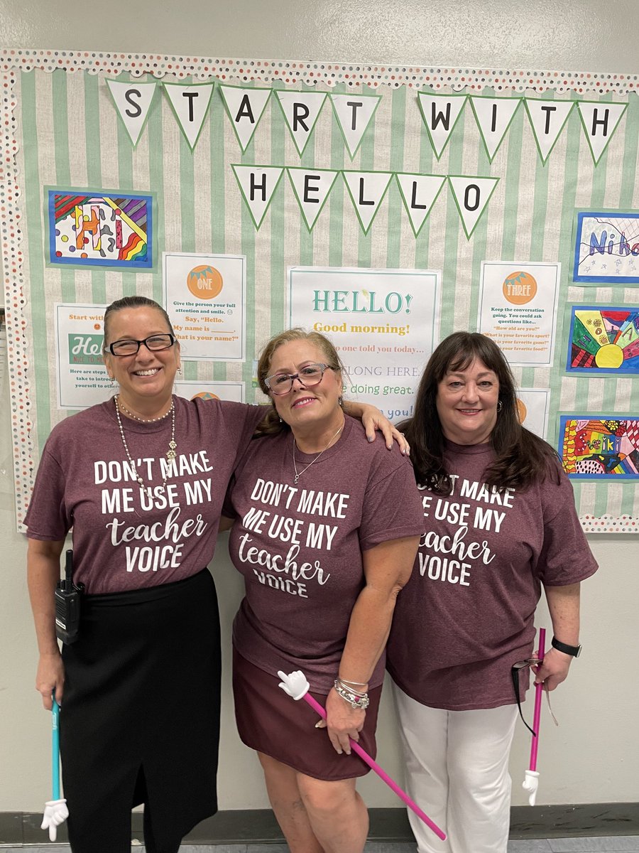 RothackerReads's tweet image. Day 3 of Celebrate Literacy Week 2023. Dress as what you want to be. I’m living my dream! ⁦@CoconutCreekES⁩ ⁦@BCPS_ElemELA⁩ ⁦@VeroSclafani⁩