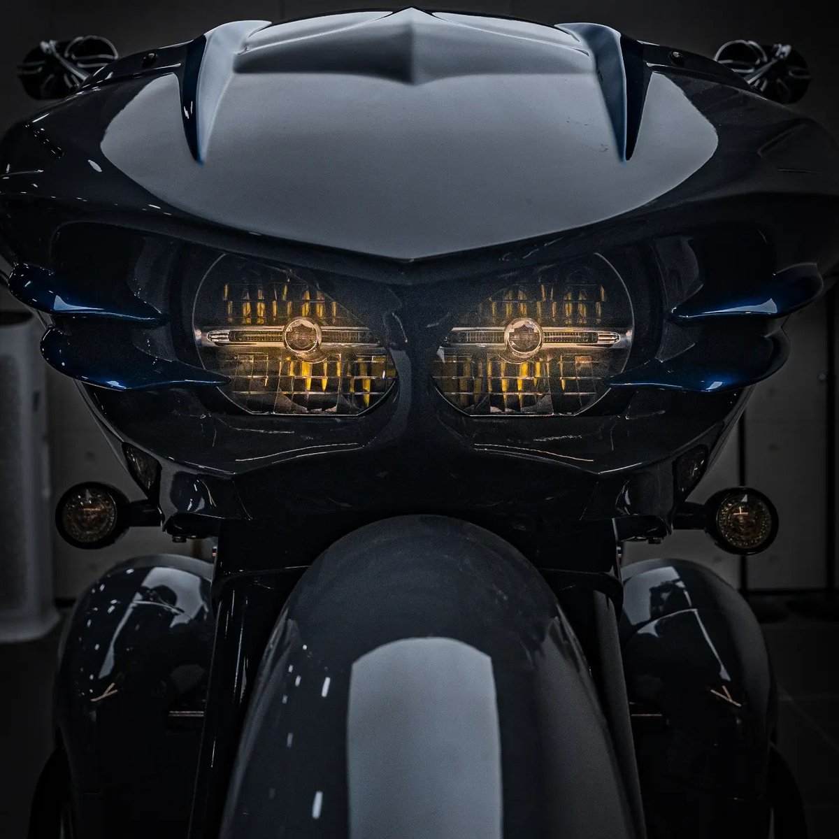 HDofGlendale's tweet image. 👁👁

#furtherfaster #harleydavidson #glendaleharley
📸: @large_moto