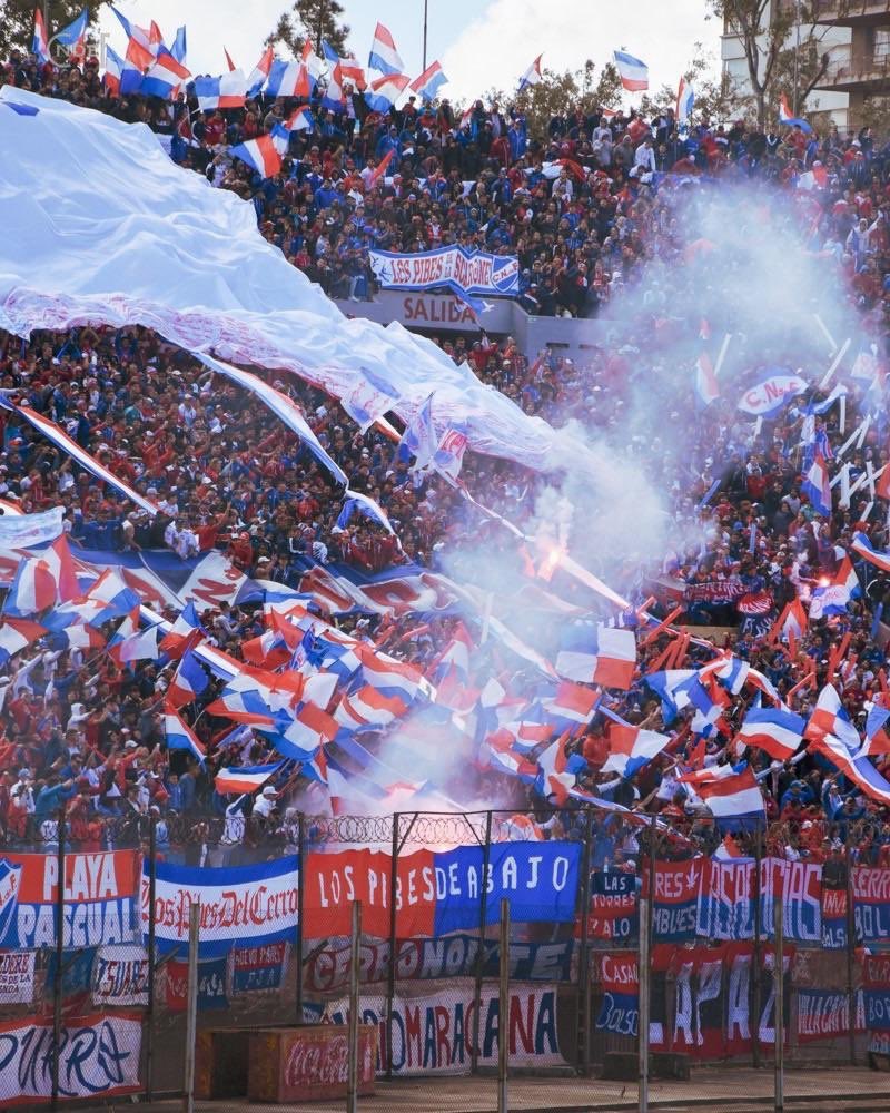 VQV_Futbol's tweet image. 🚨 ATENCIÓN. El clásico entre #Peñarol y #Nacional se jugará en la novena fecha. El carbonero será local en el Apertura y el tricolor en el Clausura. #VamosQueVamos