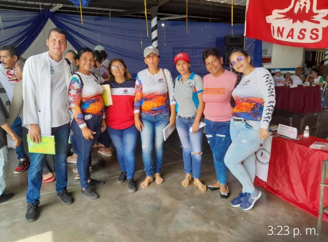 UEJP76's tweet photo. Jornada Social en la Escuela Josefina Pimentel de Monay C-3 Pampán Red 9 #Trujillo @MPPEDUCACION
@Gerardo4fPsuv @ZonaEduTrujillo @_LaAvanzadora @direducaciontru @gtorodelara @ViceIP @DIFD_Trujillo @DGCE_MPPE @MariiaPalomares @GobTrujillo @gobpampan22 #BastaDeBloqueoCriminal https://t.co/AcnmF9EQti