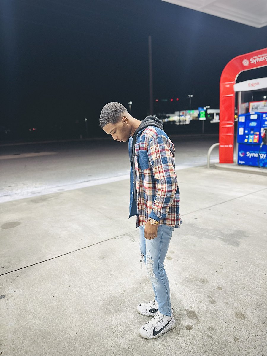 theomariiman's tweet photo. You can’t face me 😈✌🏽 https://t.co/poZGLUVmJc