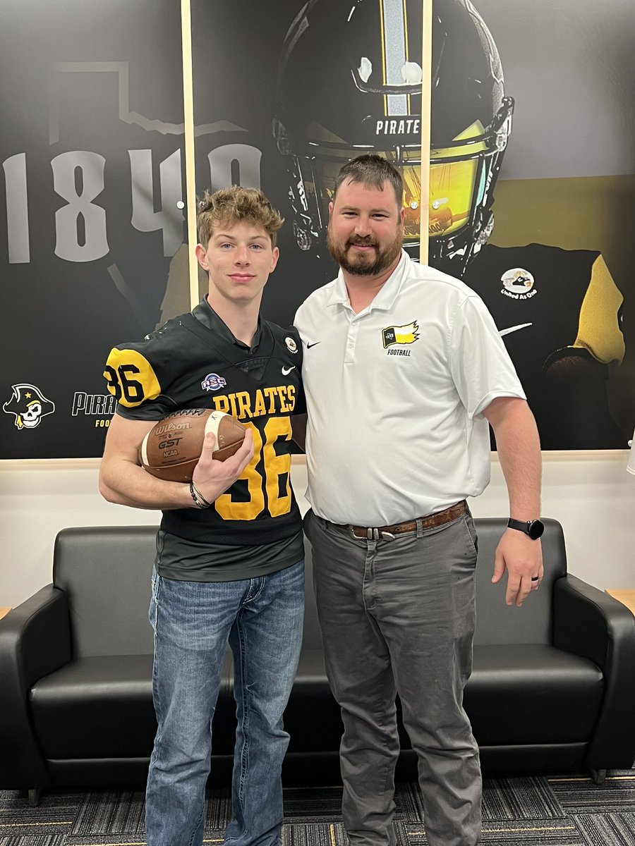 Hayden Ross (@haydenr036) on Twitter photo I had a great time on my official visit at Southwestern University. Thank you <a href="/CoachJoeAustin/">Coach Joe Austin</a> <a href="/50plusPirate/">Coach Chip Killian</a> for your time I really enjoyed my visit. <a href="/Seguin_Football/">Seguin Football</a> <a href="/DaileyCraig/">Coach Dailey</a> I had a great time on my official visit at Southwestern University. Thank you <a href="/CoachJoeAustin/">Coach Joe Austin</a> <a href="/50plusPirate/">Coach Chip Killian</a> for your time I really enjoyed my visit. <a href="/Seguin_Football/">Seguin Football</a> <a href="/DaileyCraig/">Coach Dailey</a>