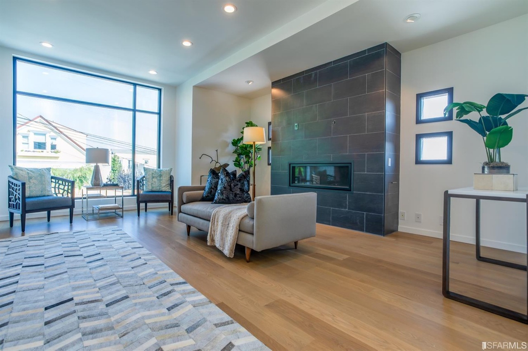 tecta's tweet image. We enhanced our client&apos;s home with new flooring, large windows, and a beautiful stone fireplace facade in San Franciso. Our client&apos;s wants are our priority, and we pride ourselves on overachieving. 
.
.
.
.
.
.
.
.
#LAarchitecture #SFarchitecture #californiaarchitecture #Resident