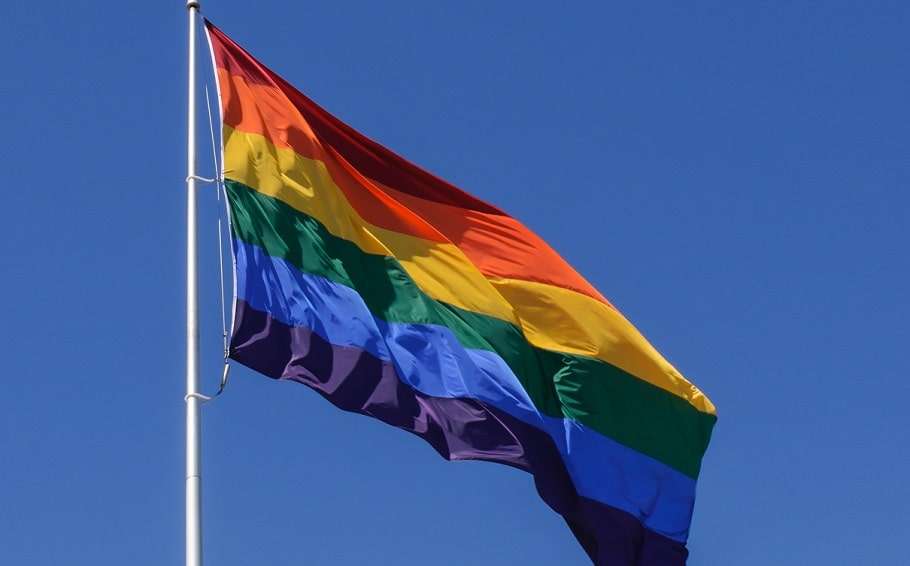 qnews_media's tweet photo. LGBT+ advocates recognised with Order of Australia https://t.co/VN5NruO1kb #DavidPolson #MichaelBarnett #OrderOfAustralia #RebeccaJohnson https://t.co/bbsvTiYUC2