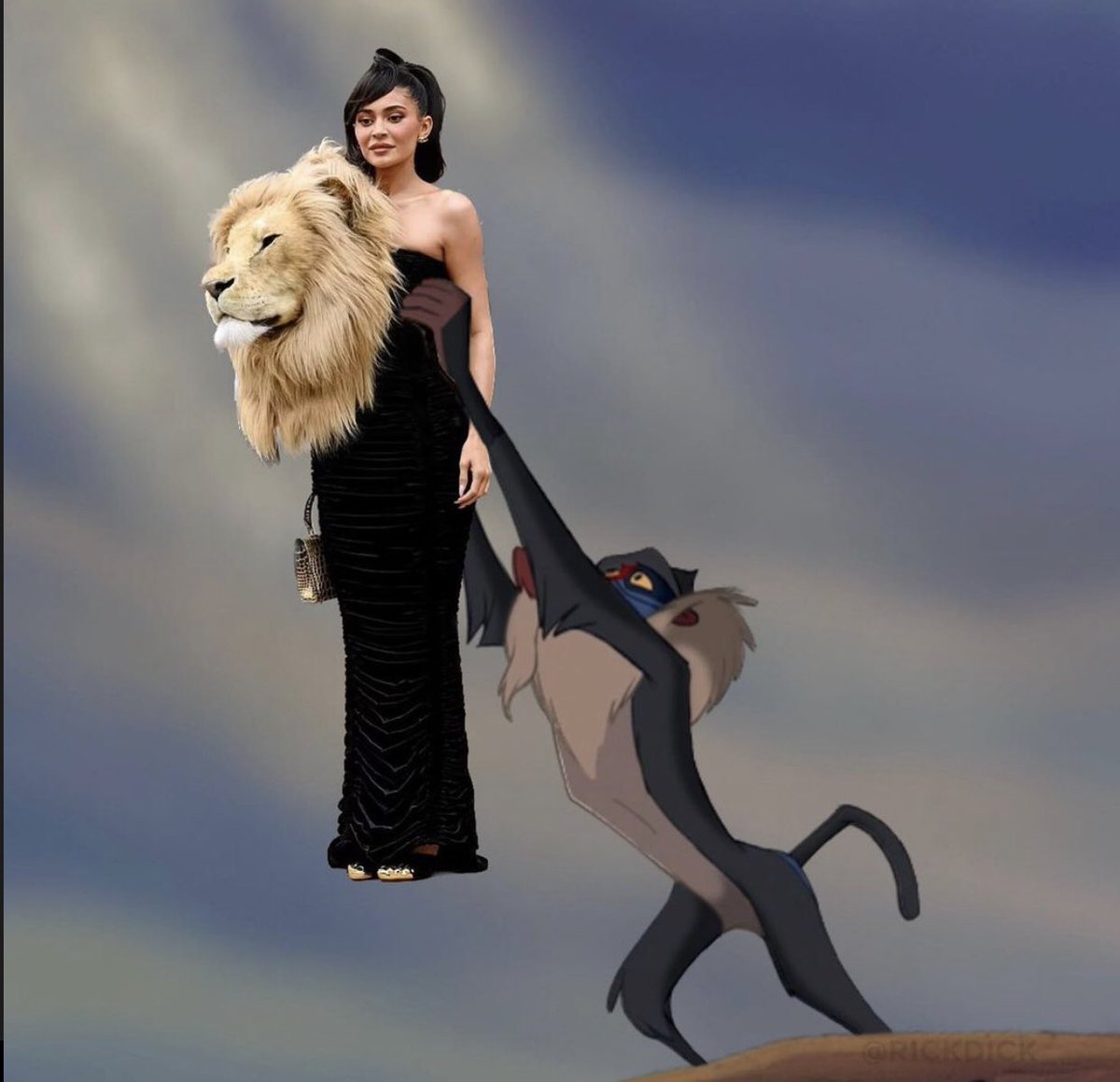 MayKamel's tweet photo. I LOVE THE INTERNET! https://t.co/VddOR3U1U6