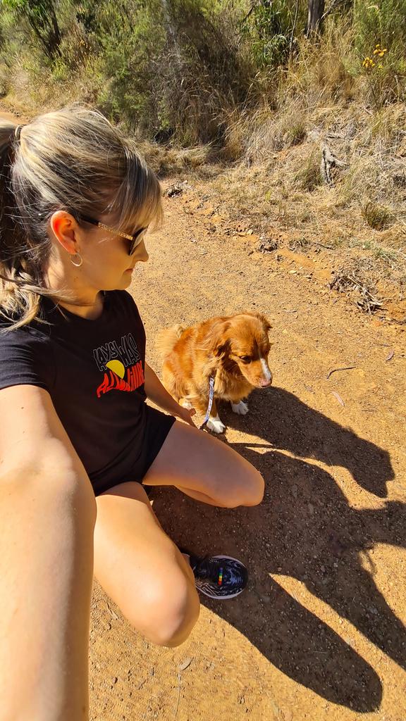 Running on Ngunnawal land. 🖤💛❤
Always was, always will be. 🖤💛❤️

#NotADateToCelebrate #AlwaysWasAlwaysWillBe