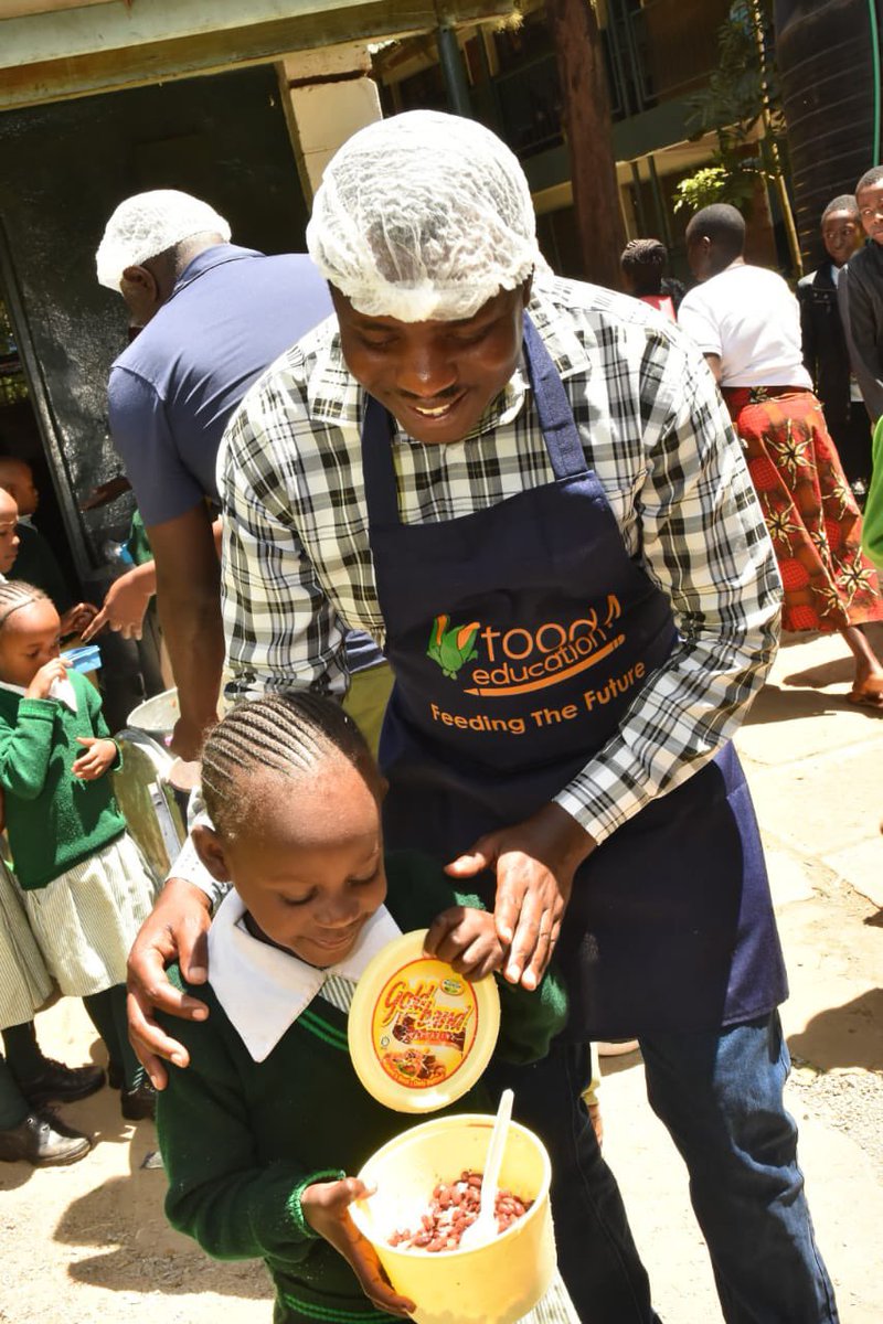 KiarieJohn's tweet photo. LUNCH IS SERVED at Ndurarua Primary School.
๐ฅ ๐ฅช ๐ฅ ๐
Today, we on boarded the school on to the Dagoretti South #Food4Education #Tap2Eat School Feeding Programme. https://t.co/LHg9ahENTw