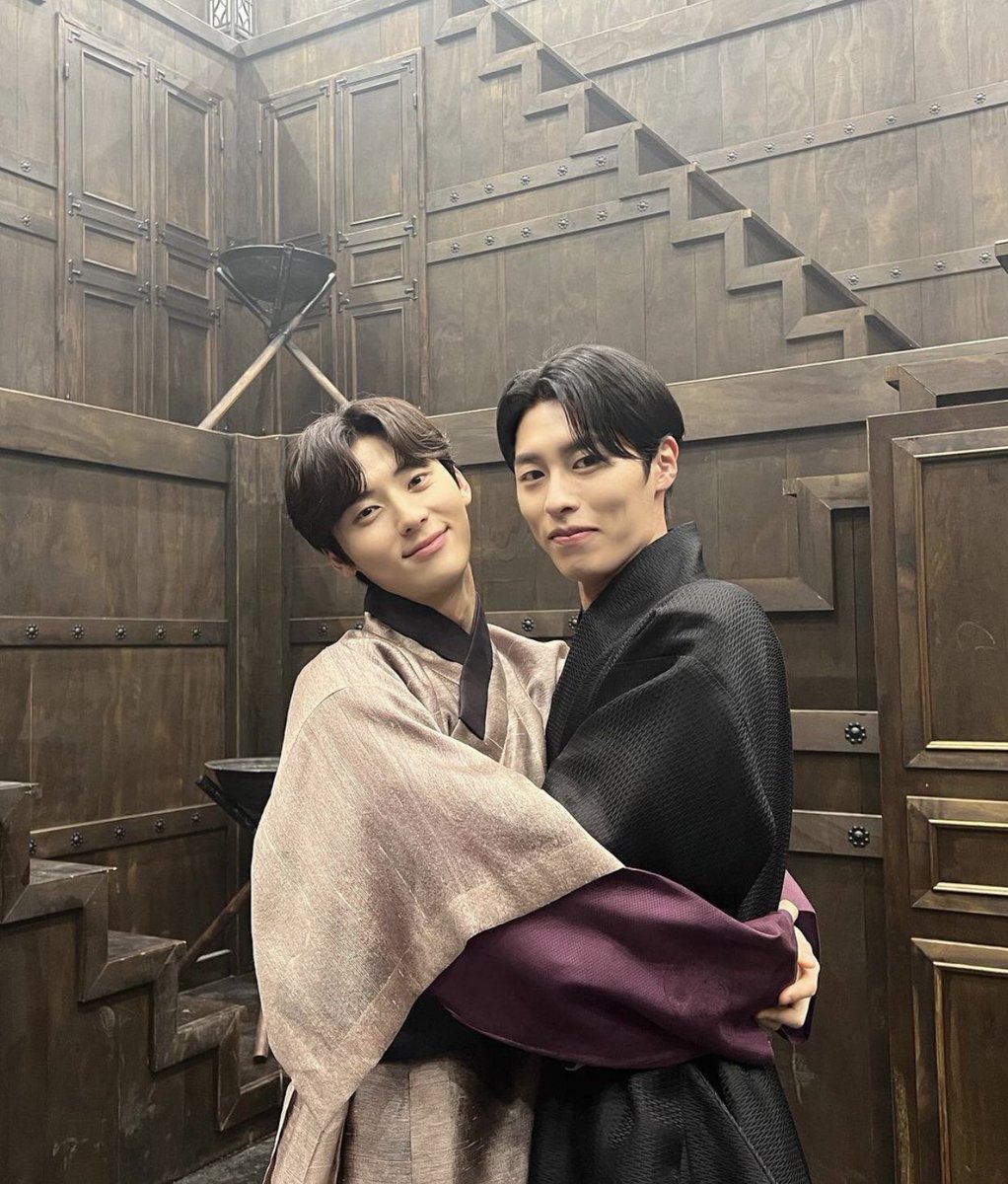 KildVC's tweet image. ۰                                                                  ۰
          𝚃𝚎𝚊𝚖 𝙿𝚞𝚝𝚘𝚜 𝚢 𝙳𝚘𝚜 𝙴𝚗𝚌𝚞𝚕𝚊𝚍𝚘𝚜
۰                                                                  ۰