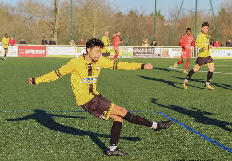 Ralf99Bernier's tweet photo. Bonsoir à tous, 📸[ NATIONAL 3️⃣ 
Retour en images sur la victoire de nos Challandais (1-0) face à l' USPF Union Sportive Philibertine Football. 
Merci à ces deux belles équipes c’était un peu nôtre derby @Synergie challans machecoul inscription sur https://t.co/OJHQKxkfZI https://t.co/Xp41flGkq0