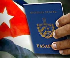 NacionyEmig's tweet photo. Resultado de la actualización permanente e irreversible de la política migratoria en #Cuba , se aprecia un incremento de los viajes de los cubanos al exterior, y viceversa; mientras que #EEUU continúa adoptando medidas para obstaculizar la circularidad de la migración cubana. https://t.co/gRH66EYCdY