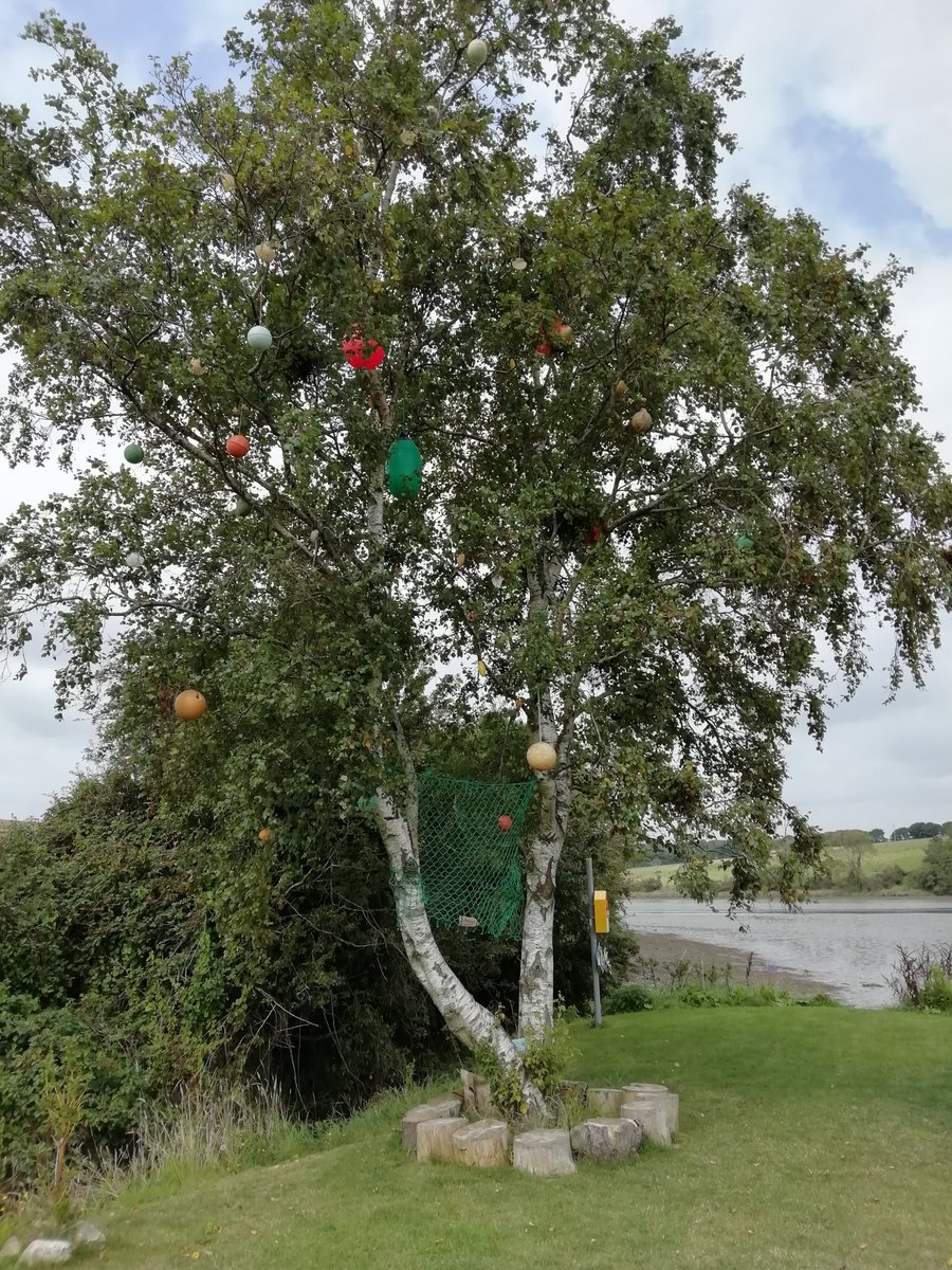 With the Christmas decorations (hopefully!) packed away for another year, can anybody guess where on the Norman Way these delightful 'all-year-round' bauble buoys can be found? <a href="/wexfordcoco/">Wexford County Council</a> #normanway #WexfordTrails #visitwexford #CelticRoutes