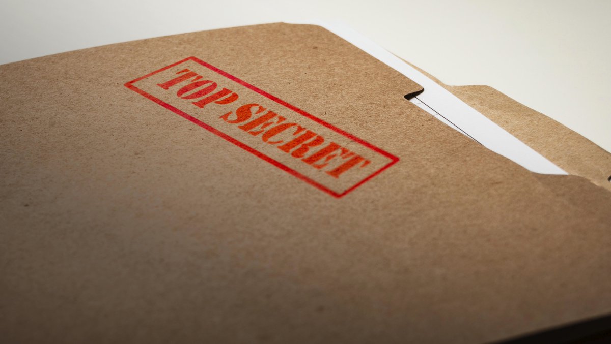 tazzman22's tweet image. After learning about #PenceClassifiedDocuments there    was an impromptu bonfire at the #BushRanch in Texas, just burning some brush and a few envelopes marked #ClassifiedDocuments  &amp;amp; #WMDs