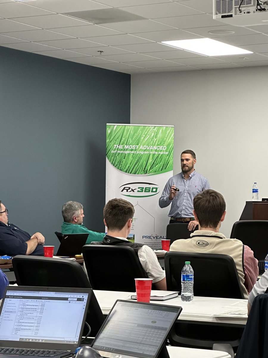 AAronTurfFL's tweet photo. A lot of fun to come talk about #Rx360 with other Helena People in Columbia today #TrustHelena https://t.co/7X7VbFRtHh