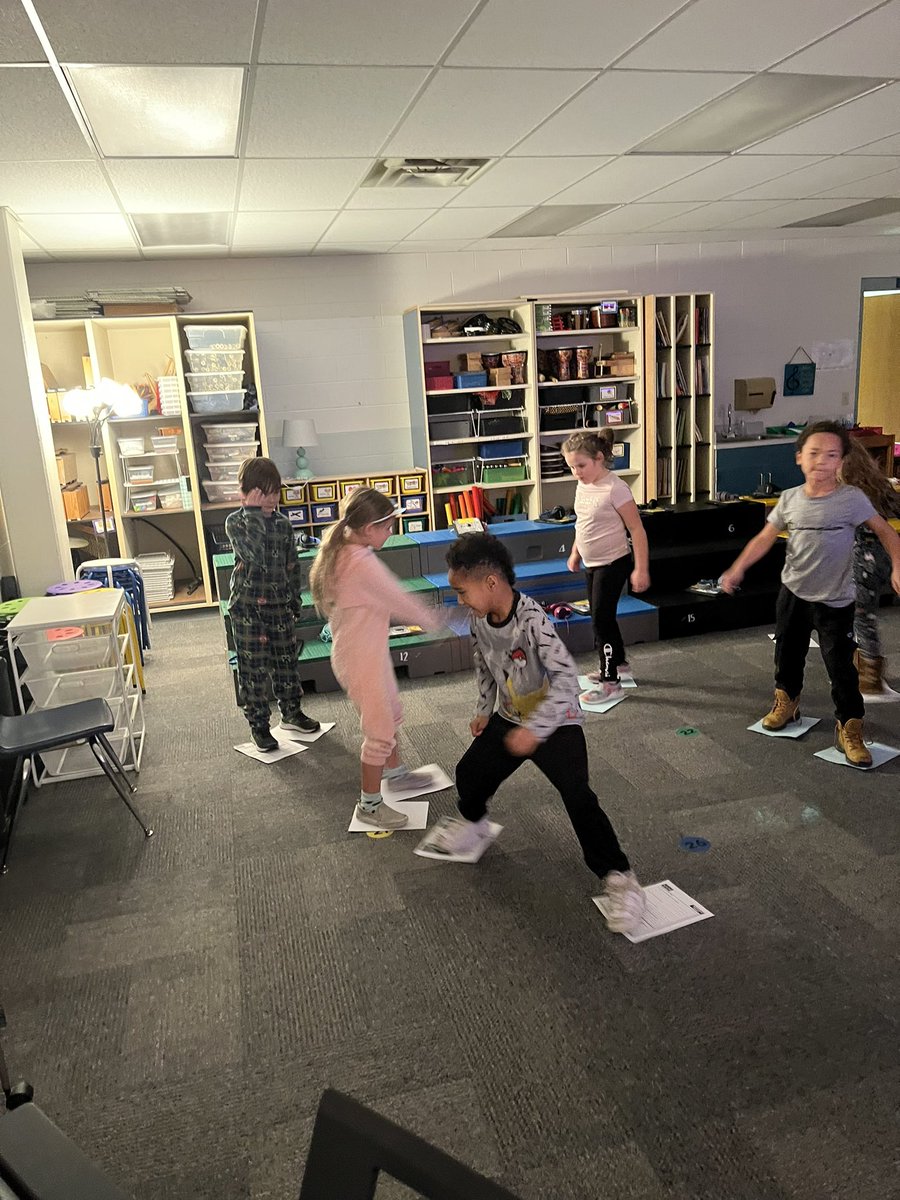 Mrs. Simcoe tweet media