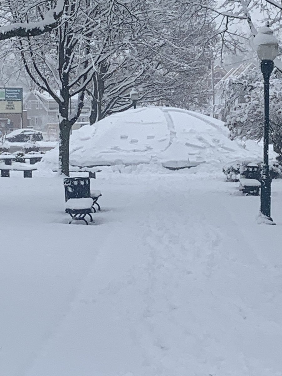 The fountain in Kellogg Park is happy to get a snow day. <a href="/Plymouthmich/">Plymouth Michigan</a> Thanks <a href="/rexroth7wxyz/">Dave Rexroth</a>