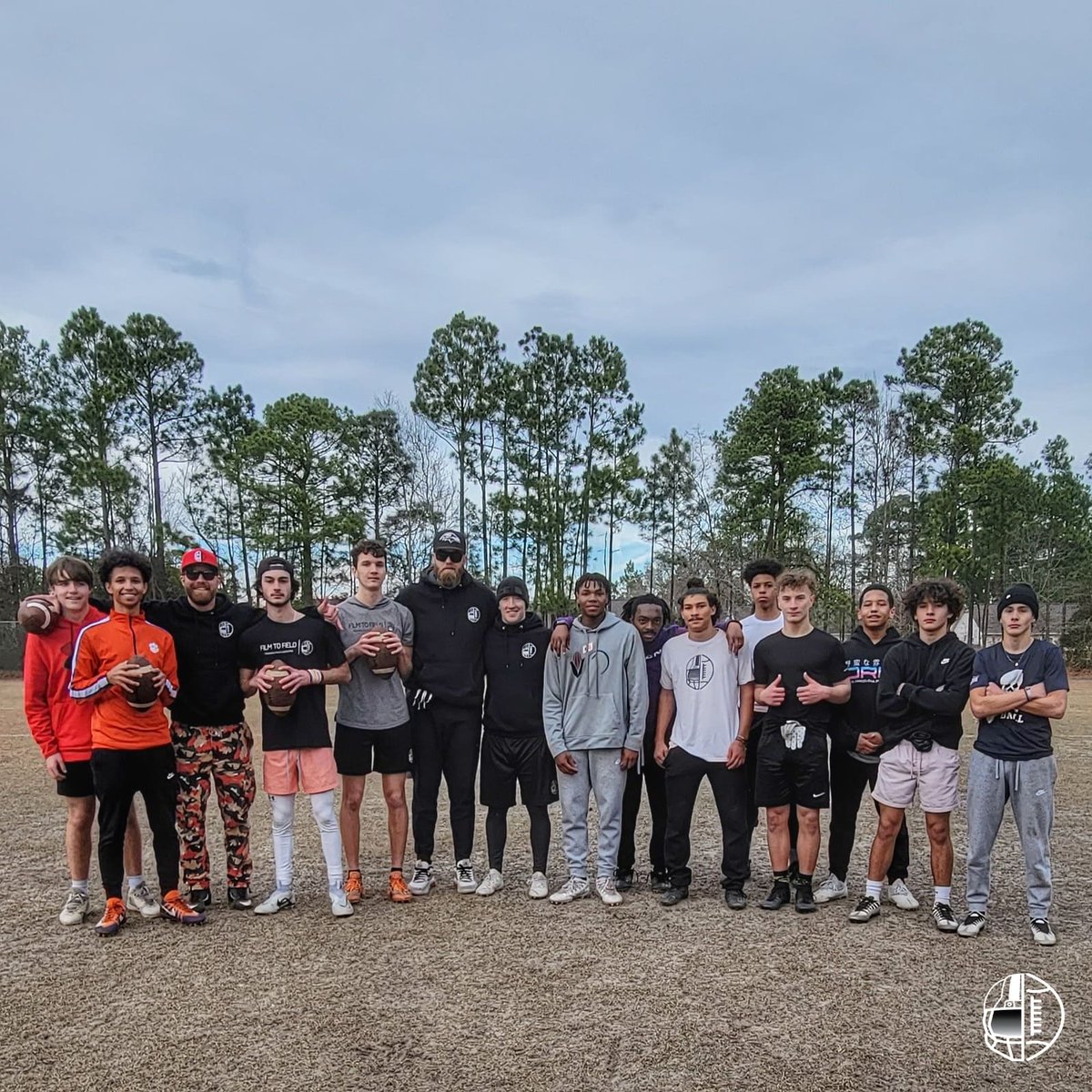 FILMTOFIELD's tweet photo. 🚧Work Zone🚧
@NFLCoachRoach 
@NathanLaRose15 
@2024Tyler 
@AdamFearing 
@lvlupsports_fit 
@SHANESHAPIRO7 https://t.co/Cr3N4K4gee
