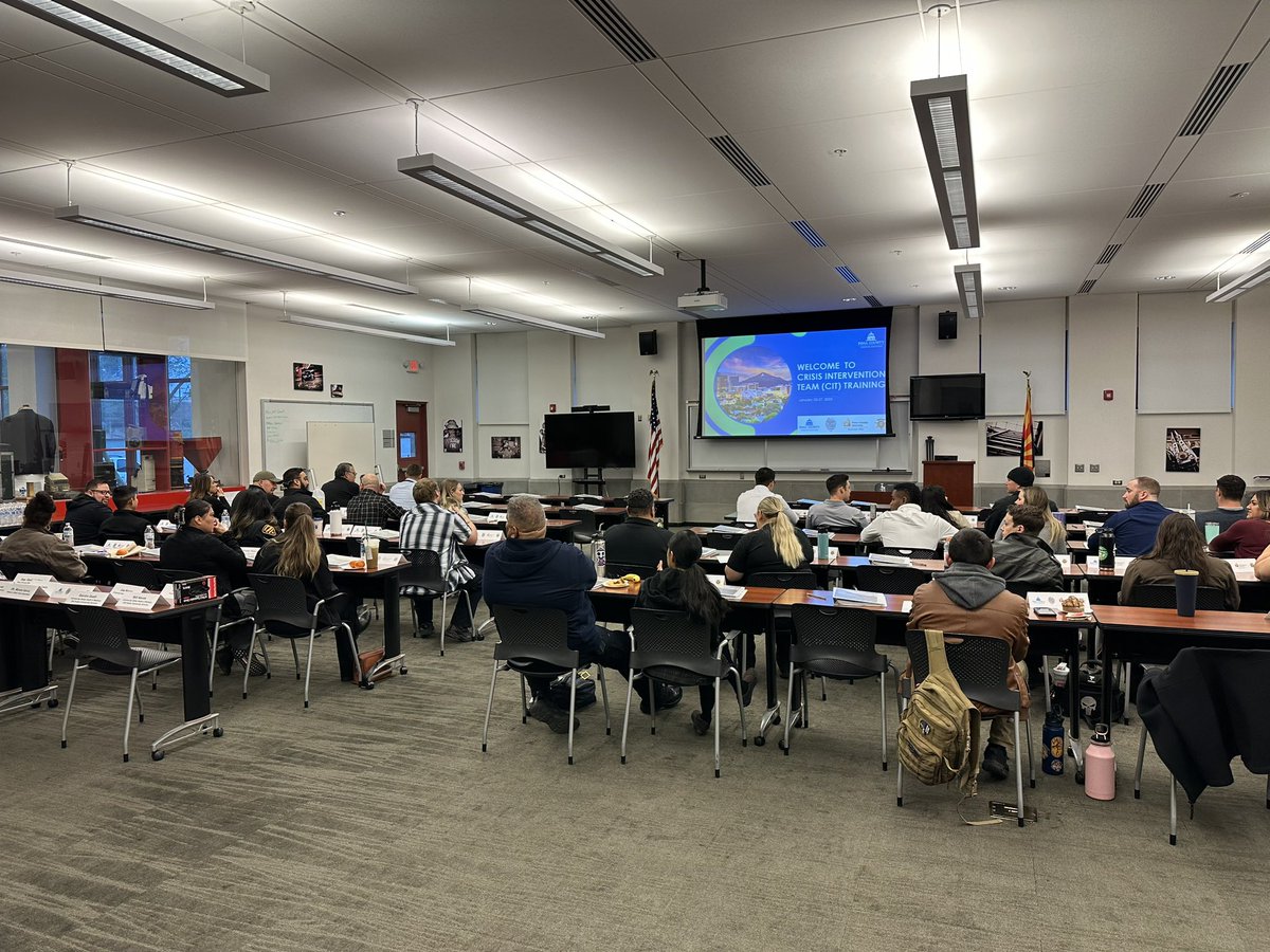 TPDMentalHealth's tweet photo. It’s CIT week! Students from law enforcement agencies are here for a week of training w/behavioral health experts, individuals with loved experience, and their families. CIT is a collaboration between Tucson Police, Pima Sheriffs, Pima Justice Services, and Pima Attorneys Office https://t.co/f1dKBxDgpK