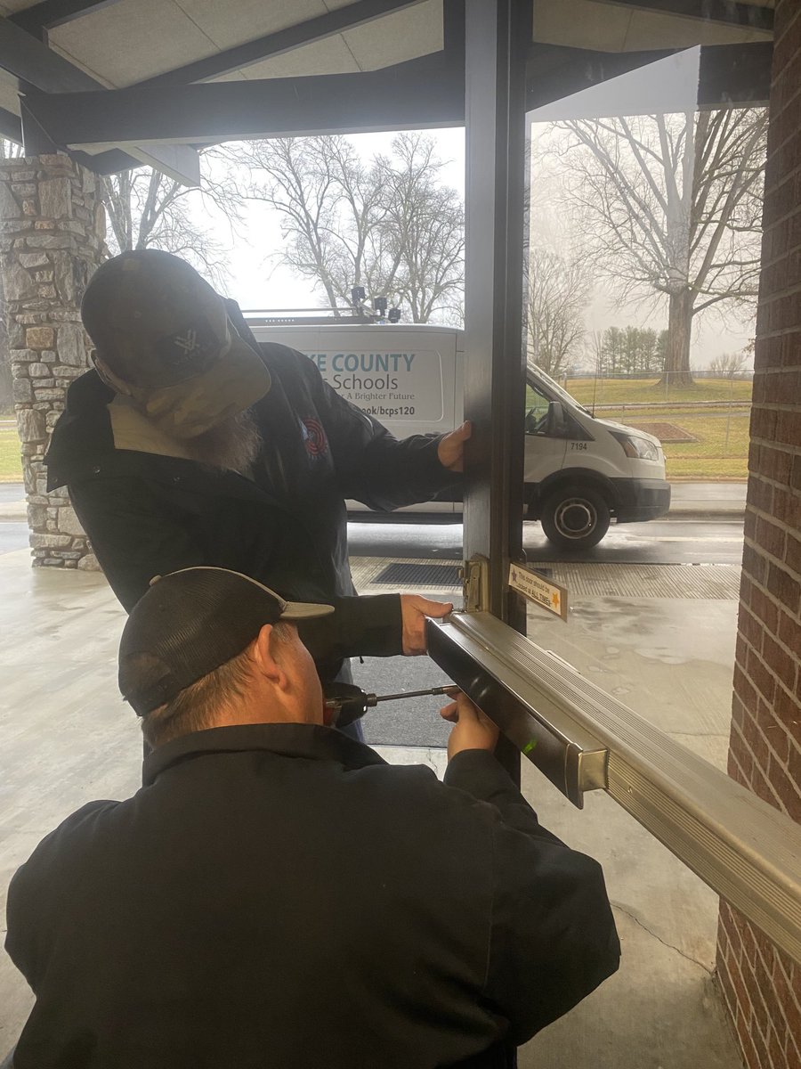 kurzerj's tweet photo. Thank you for working after school hours to keep NLS safe! https://t.co/weMS6XYg2C