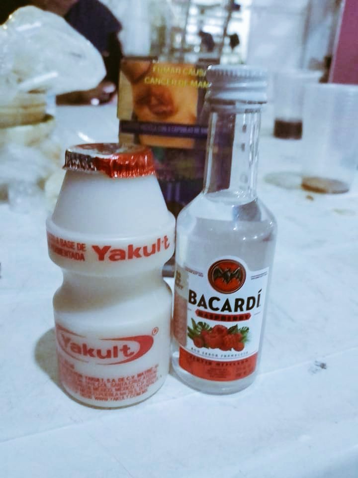 HandChrysler's tweet image. Salud 🍸