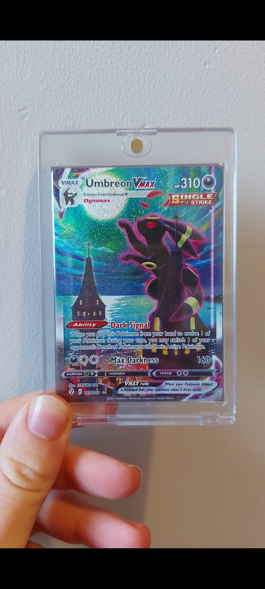 So that evolving skies etb of mine was bugging me.... I opened it....