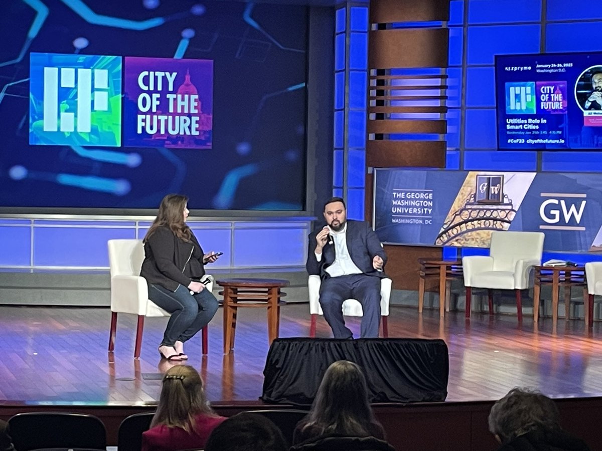#Utilities Role in #SmartCities at #CoF23 ⚡️🏙️ 

Feat. Ali Mohammed, Senior Director Digital Innovation and Transformation - <a href="/NYPAenergy/">NY Power Authority</a> and <a href="/jedeuley/">Joyce Deuley</a>