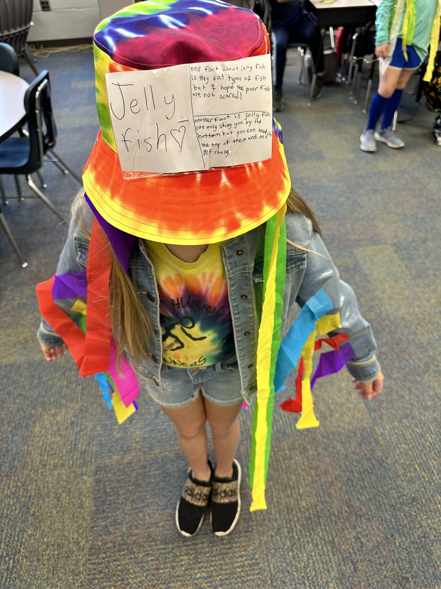 JWESfamily's tweet photo. Walker was filled with Sea Creatures today! 🐙🐟🐠🐡
The creativity + research based knowledge has been incredible. We can’t wait to anchor down into a good book with our reading buddies on Friday!
#WalkerStrong #TeamWalker #SCPS #LiteracyWeek https://t.co/oYmVImg4J3