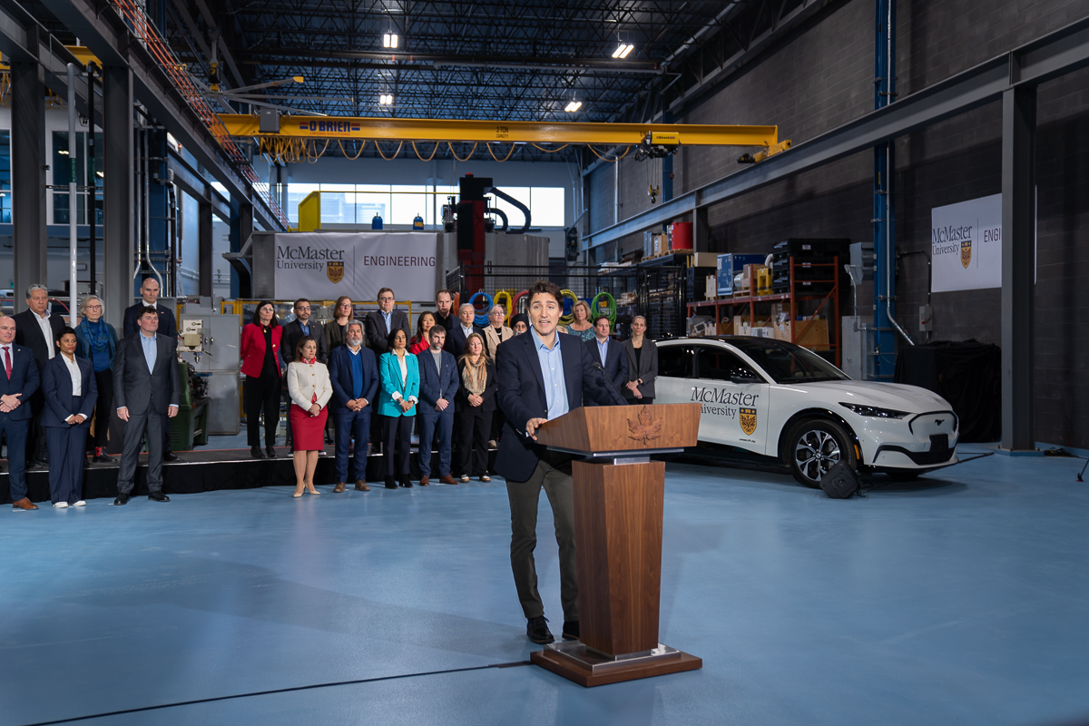McMasterU's tweet photo. “What we are doing is really important for Canada and for the world, and it was awesome to get to showcase it to him." @emadiali1 led PM @justintrudeau through the McMaster Automotive Resource Centre to highlight research on clean transportation.  https://t.co/dRAT5I36cn https://t.co/eZb5iG8gS7