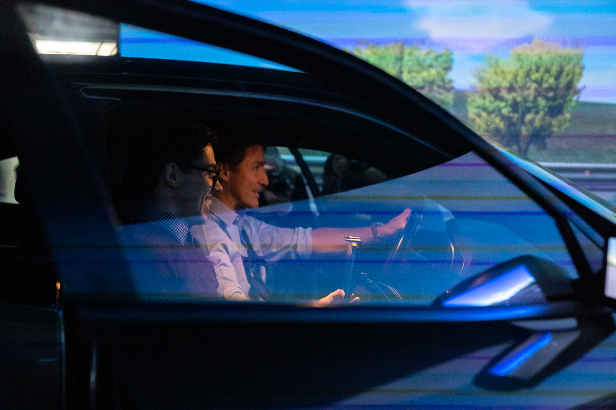 McMasterU's tweet photo. “What we are doing is really important for Canada and for the world, and it was awesome to get to showcase it to him." @emadiali1 led PM @justintrudeau through the McMaster Automotive Resource Centre to highlight research on clean transportation.  https://t.co/dRAT5I36cn https://t.co/eZb5iG8gS7