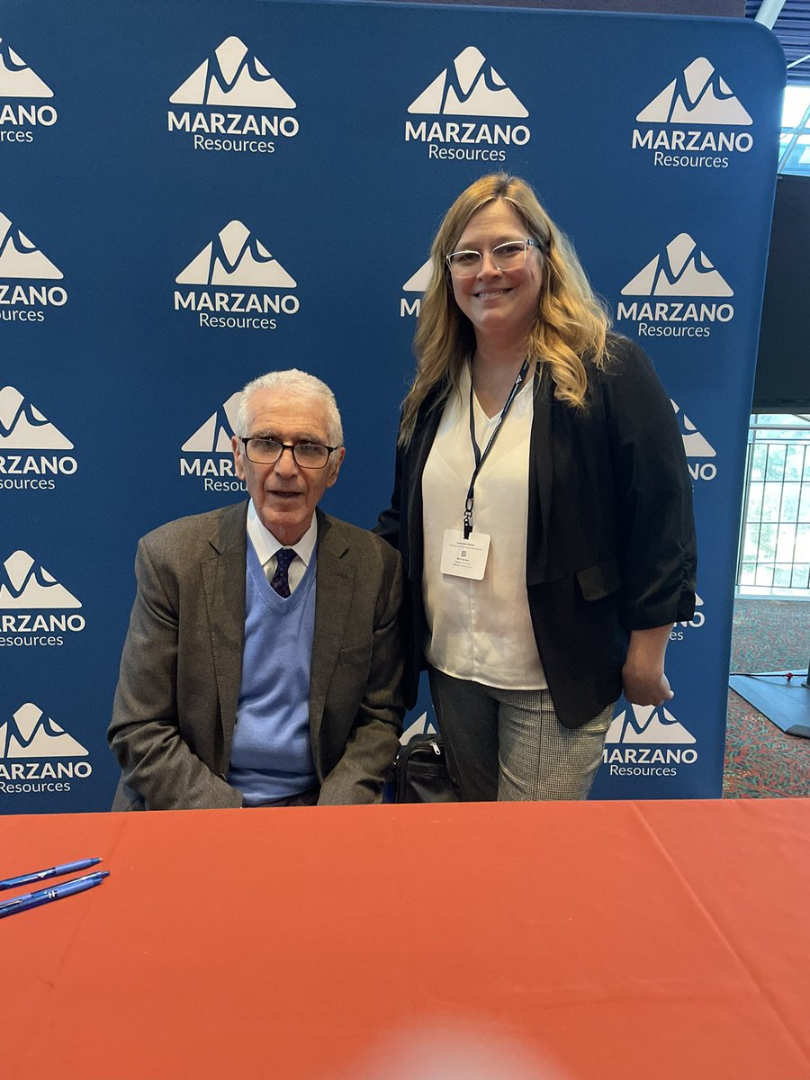 Book signing at HRS Summit #HRSSummit