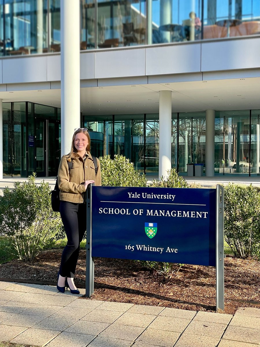 We’re thrilled to welcome Andrea Fiske to the team as our new Assistant Registrar!

“With a deep love for higher education, I am eager to make a positive impact at Yale and contribute to the success of our executive education programs."