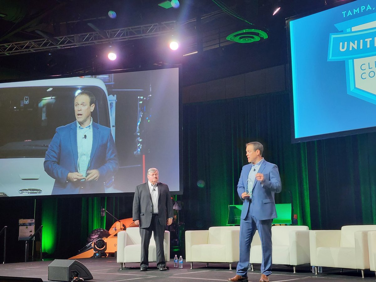 Congratulations <a href="/IowaBiodiesel/">Iowa Biodiesel Board</a> recognized today by <a href="/CleanFuelsAA/">Clean Fuels Alliance America</a> for positive impact on nation's biodiesel industry. Award accepted by Iowa Biodiesel Board Executive Director Grant Kimberley and  <a href="/IowaSoybeans/">IowaSoybeans</a> CEO Kirk Leeds.