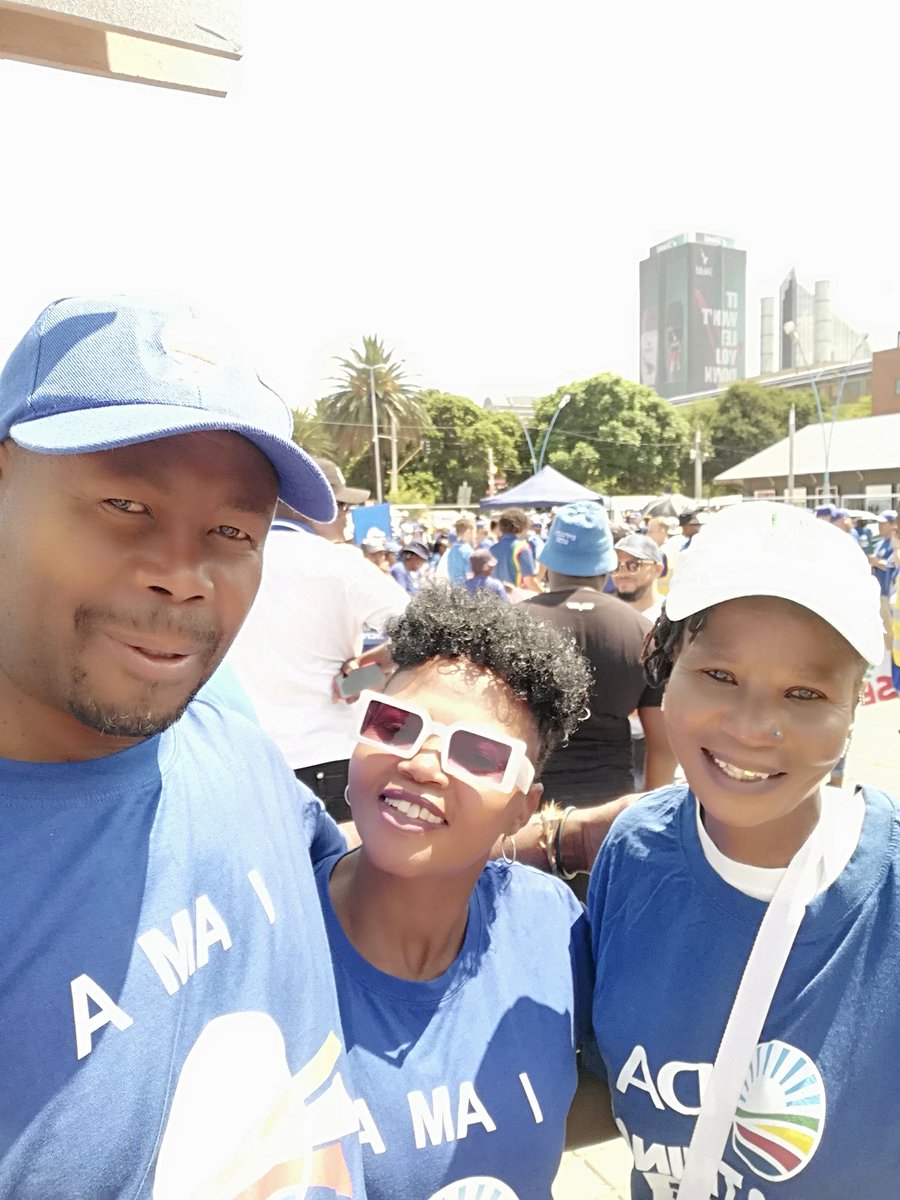 ShabalalaShabs's tweet photo. #PowerToThePeopleMarch https://t.co/gNGm4FaJii