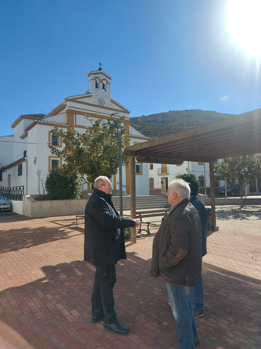 antonioayllon59's tweet photo. Visitamos #VentasdeZafarraya para conocer sus proyectos e inquietudes, gran trabajo el que vienen realizando Victoriano y su equipo de gobierno. Todos los pueblos son importantes https://t.co/tDt7OxglBF