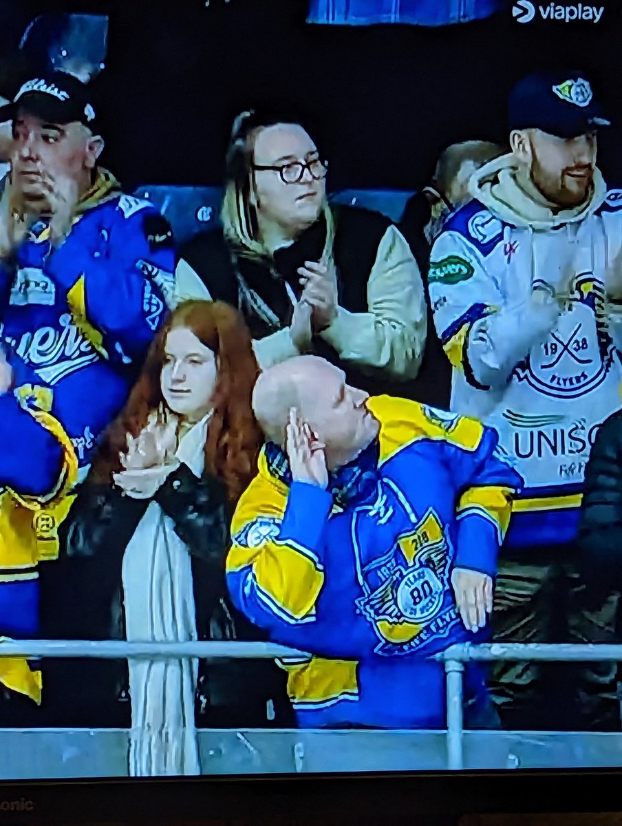 coatestd011's tweet image. What's that? A @FifeFlyers win?! Did I hear that right? 😂