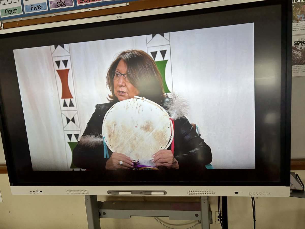 Thank you to <a href="/calgarylibrary/">Calgary Public Library</a> for the presentation today. <a href="/BelParkCBE/">Bel-Park School CBE</a> #wearecbe @Indigenous_cbe