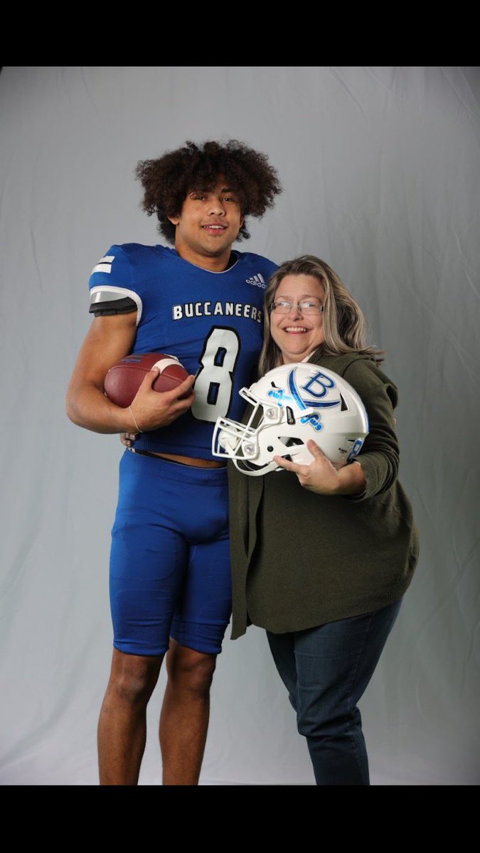 100% committed 💙🤍<a href="/CoachAschenbeck/">Grant Aschenbeck</a> <a href="/BlinnAthletics/">Buccaneer Sports</a> <a href="/TheCoachBeatty/">Tyler Beatty</a> <a href="/ReggiePatrick21/">Reggie Patrick</a> <a href="/CoachHarvey_24/">Cody Harvey</a>