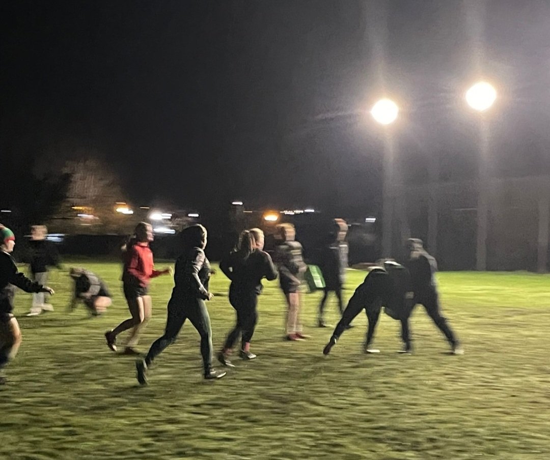 WestSwanseahawk's tweet photo. ๐ Week 2 of pre-season training done for U14s, U16s, U18s, prepping & repping ๐ช
#FemalePathway
#BecomeaHawk
@sarahjonesyx @MarshallSwansea @justinebp01 @happyeggshaped @waleswomenrugby https://t.co/zGM6jGhtzT