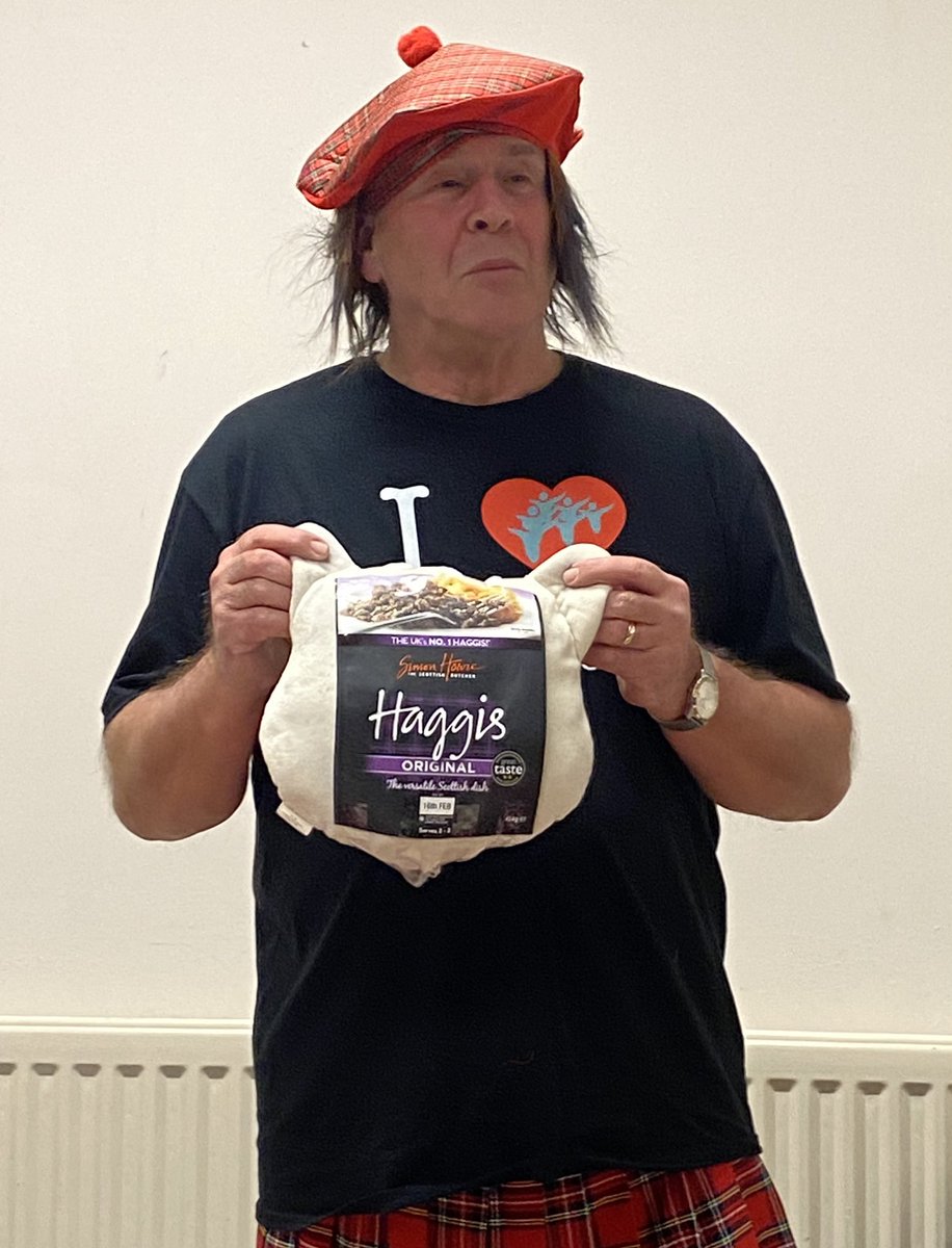WallsendChoir's tweet photo. Tonight, Les addressed the haggis. Happy #BurnsNight! https://t.co/etC9yxlhkd