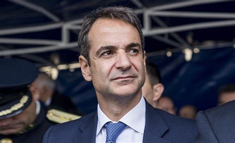 EvangAntonaros's tweet photo. Κυριάκος Μητσοτάκης: Ο βιαστής της ελληνικής δημοκρατίας https://t.co/1T8AwKH4gJ
